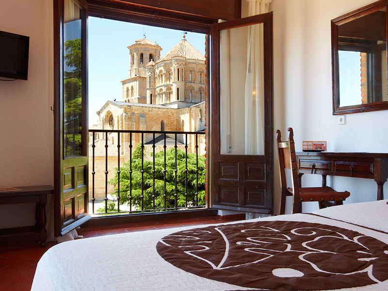 Hospedium Hotel Juan II Toro Bagian luar foto